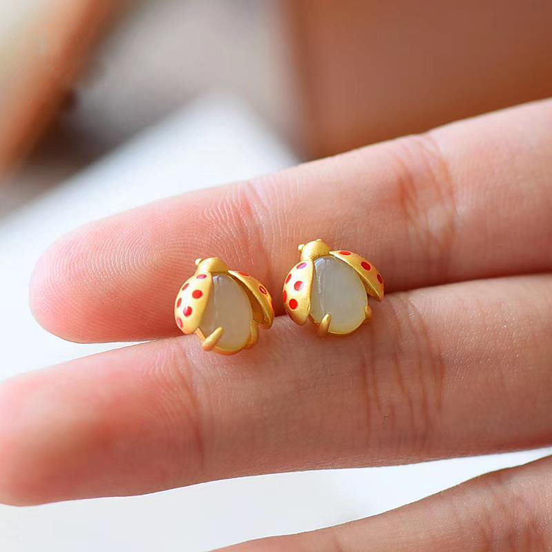 Charming Gold Set for Any Occasion