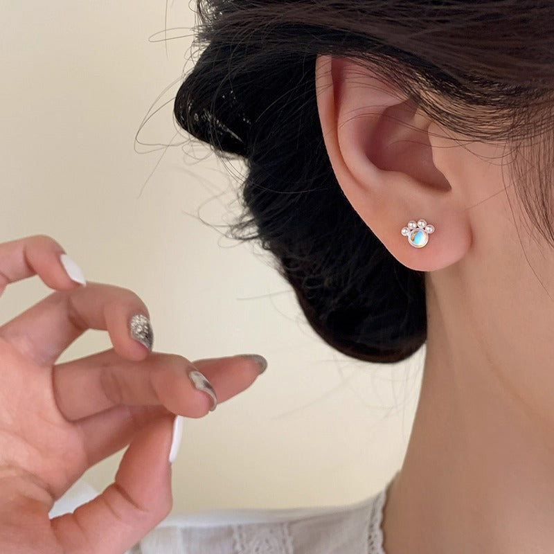 Charming Pearl Earring for Any Occasion