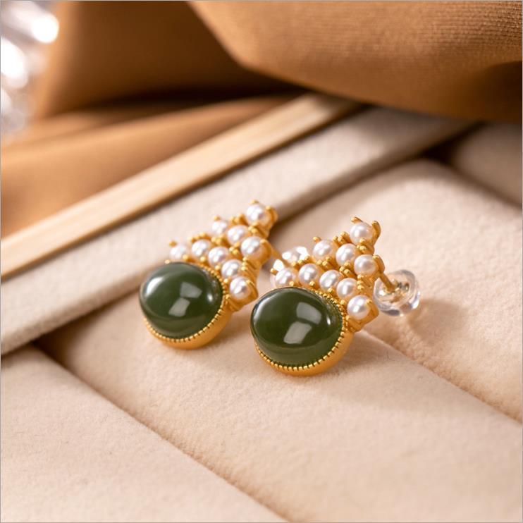 Delicate Artisan Gold Earring