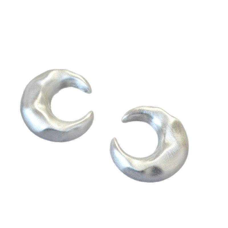 Charming Silver Earring for Any Occasion