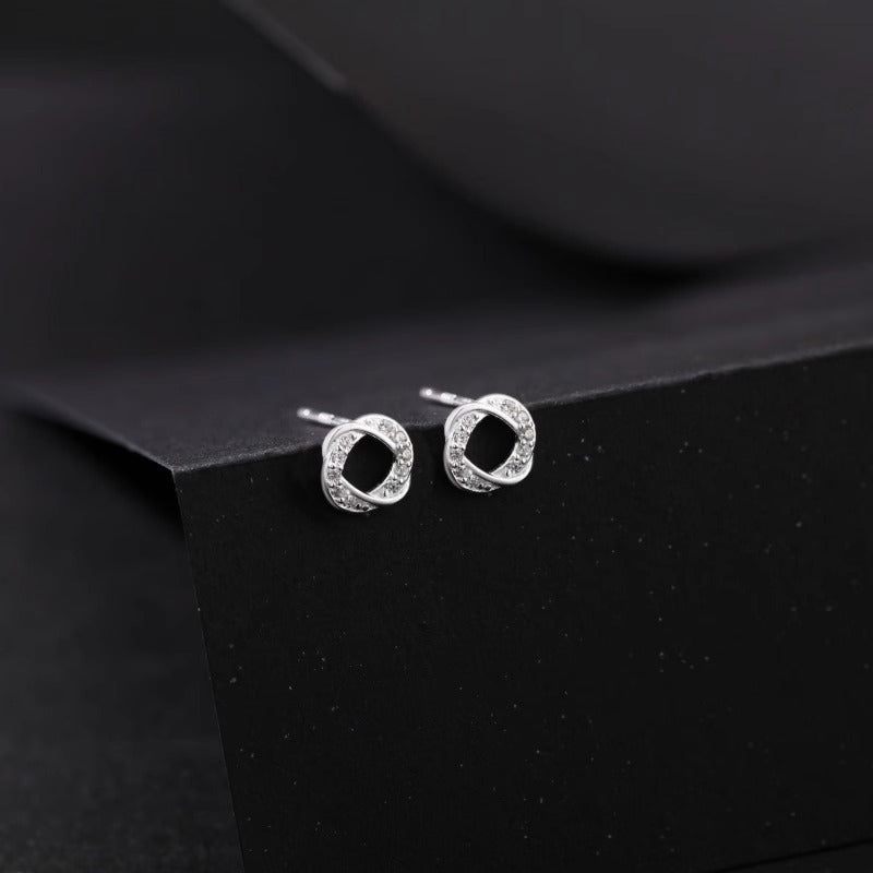 Romantic Earring for Special Moments