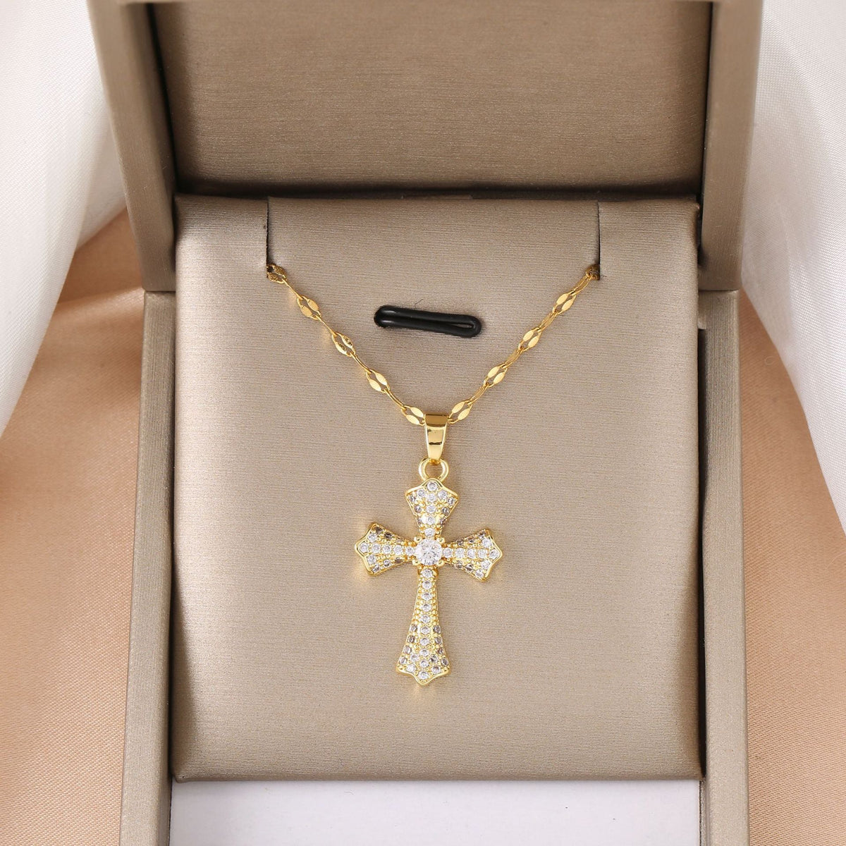 Beautiful Necklace with Unique Style