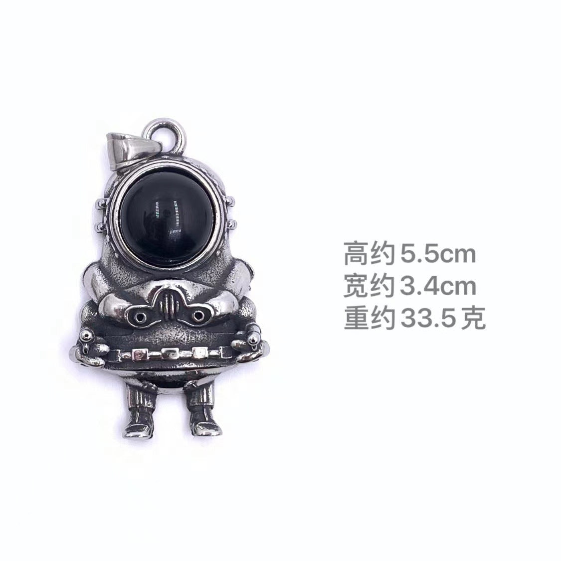 Charming Pendant for Any Occasion