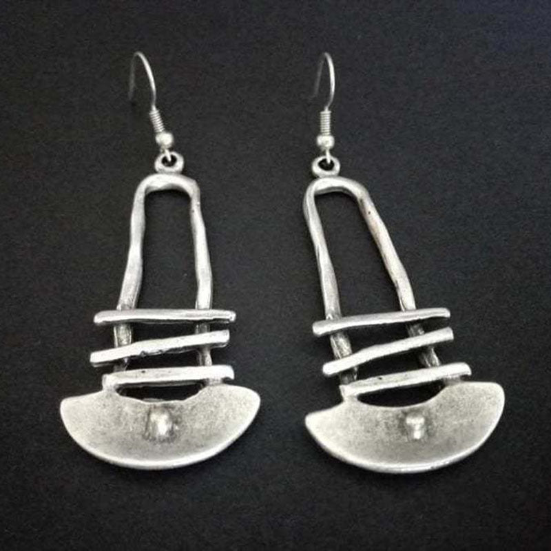 Stunning Silver Earring for Daily Wear