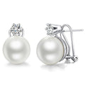 Classic Pearl Earring with Timeless Appeal