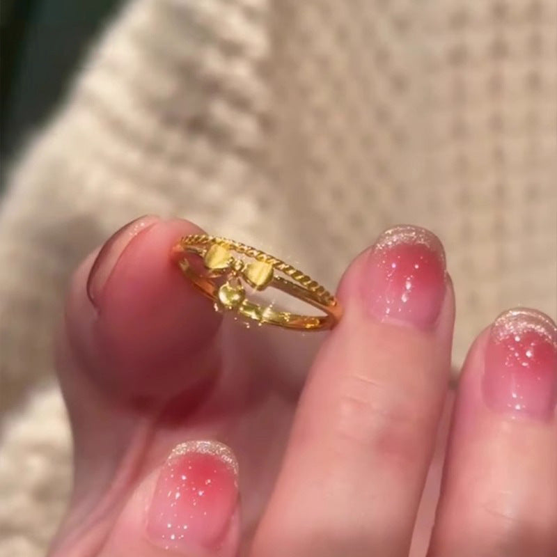 Charming Gold Ring for Any Occasion