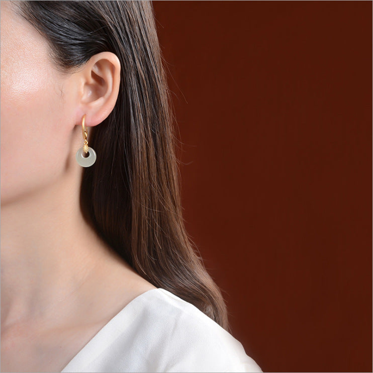Romantic Silver Earring for Special Moments