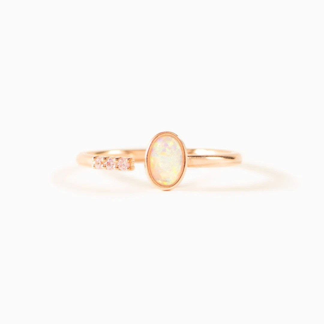 Classic Ring with Timeless Appeal