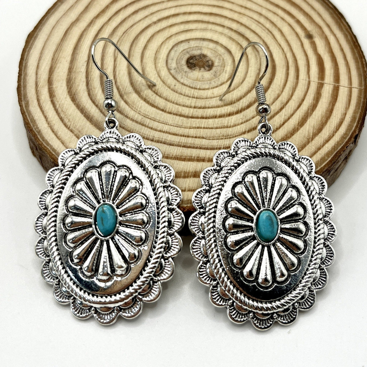 Elegant Earring for Every Occasion