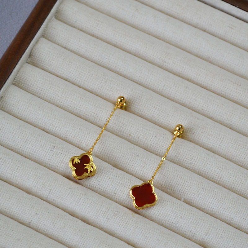 Romantic Silver Earring for Special Moments