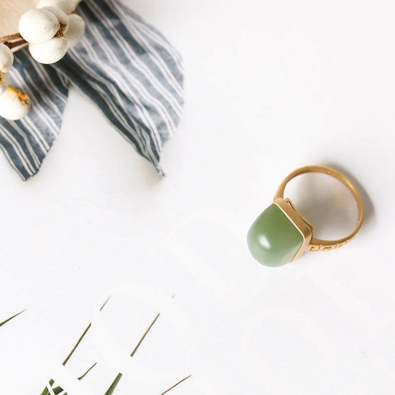 Charming Silver Ring for Any Occasion