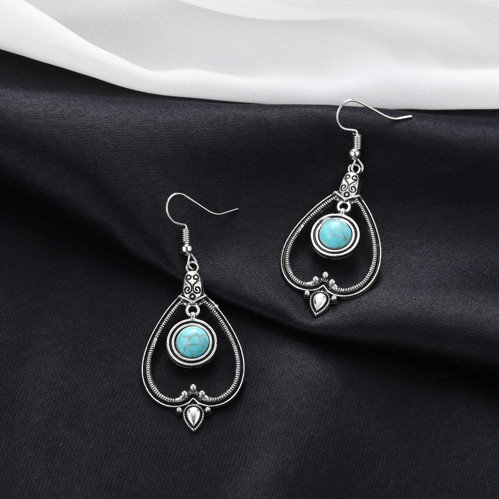Classic Earring with Timeless Appeal