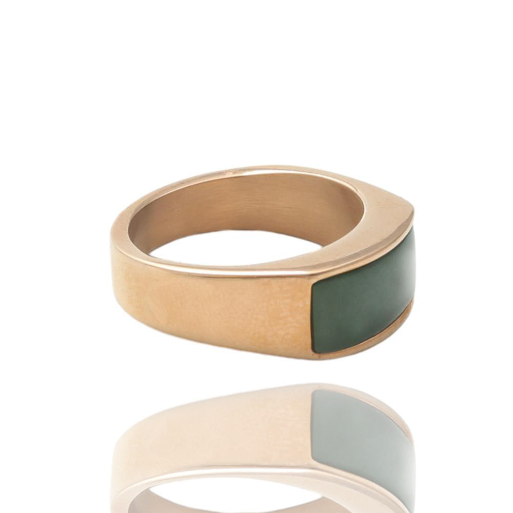 Charming Ring for Any Occasion