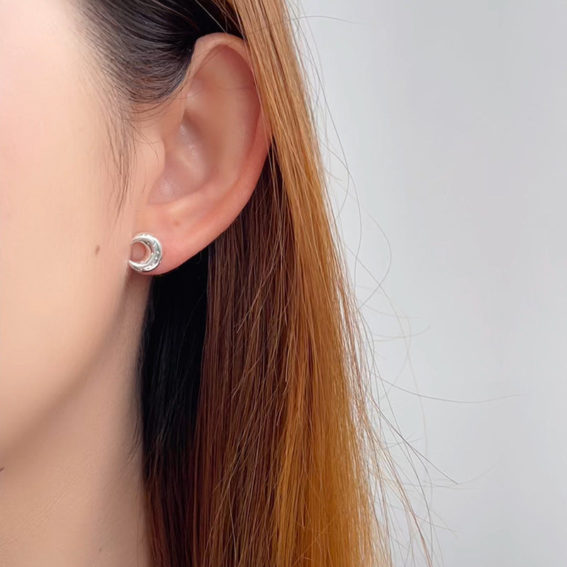Charming Piece for Any Occasion