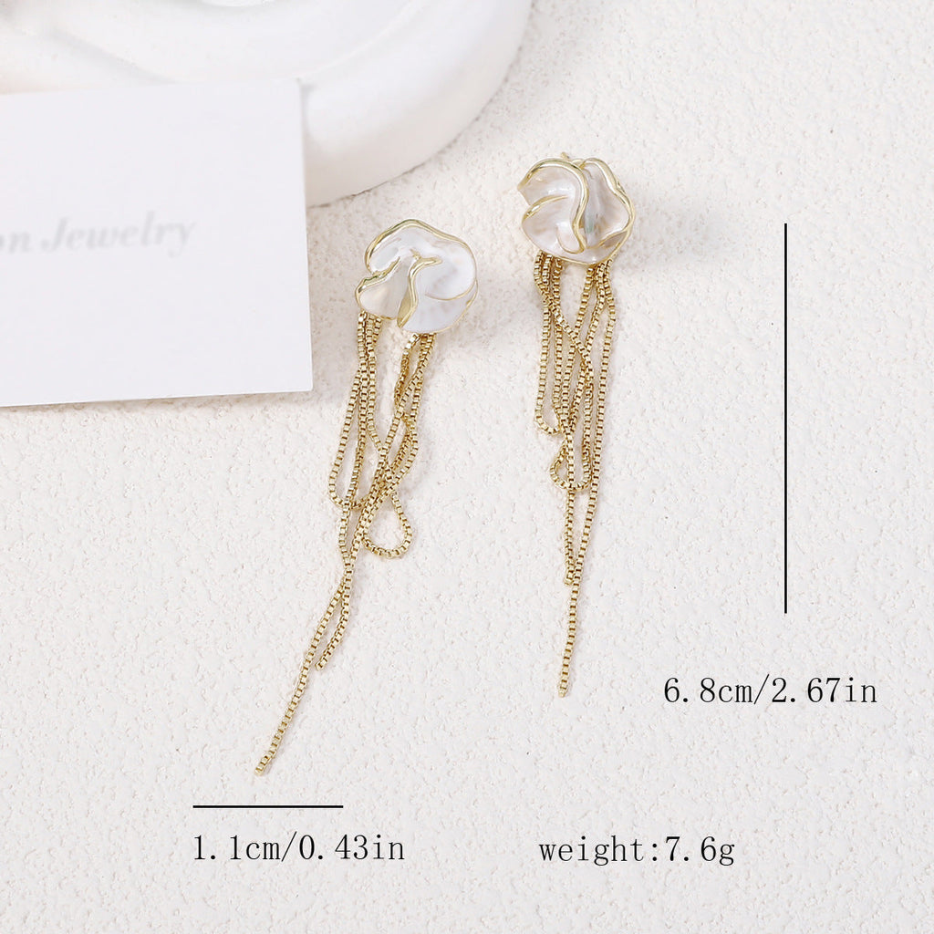 Romantic Earring for Special Moments
