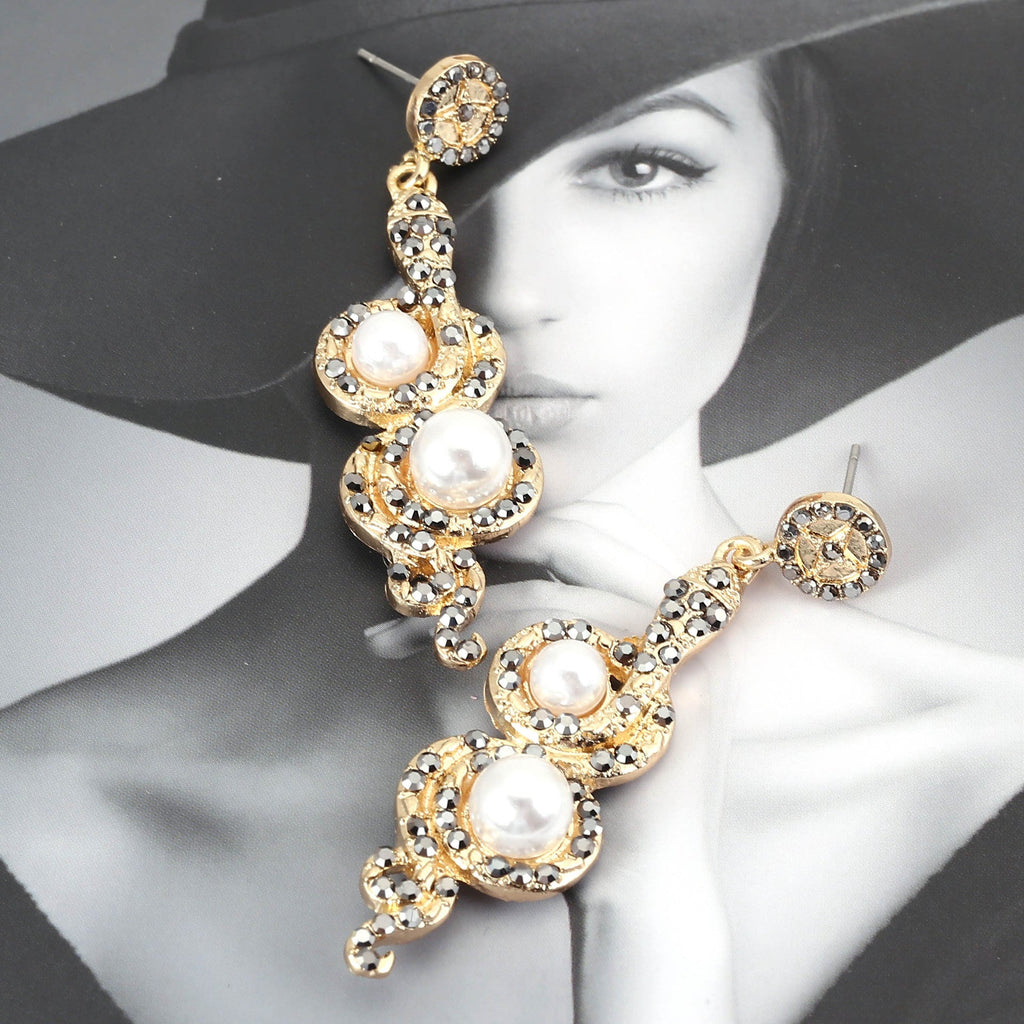 Delicate Artisan Pearl Earring