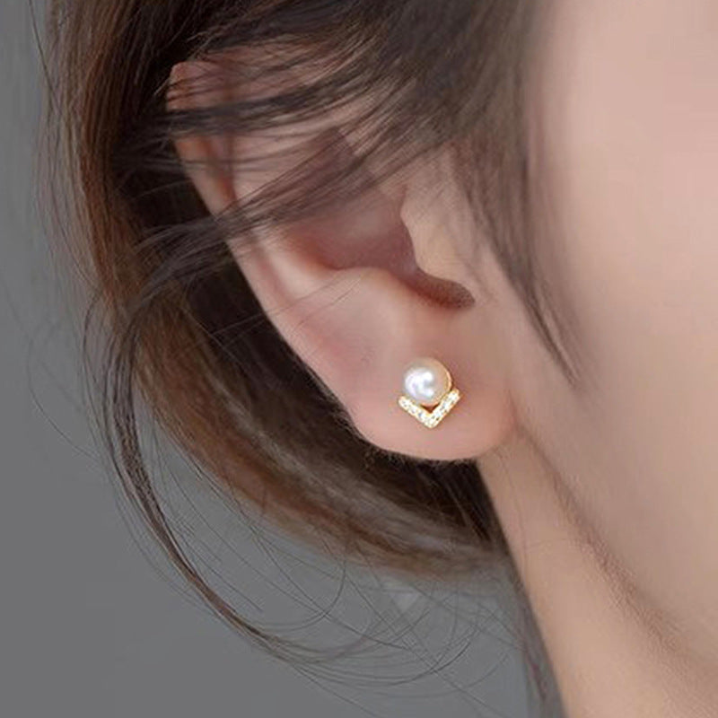 Delicate Artisan Pearl Earring