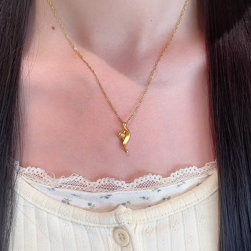 Classic Necklace with Timeless Appeal