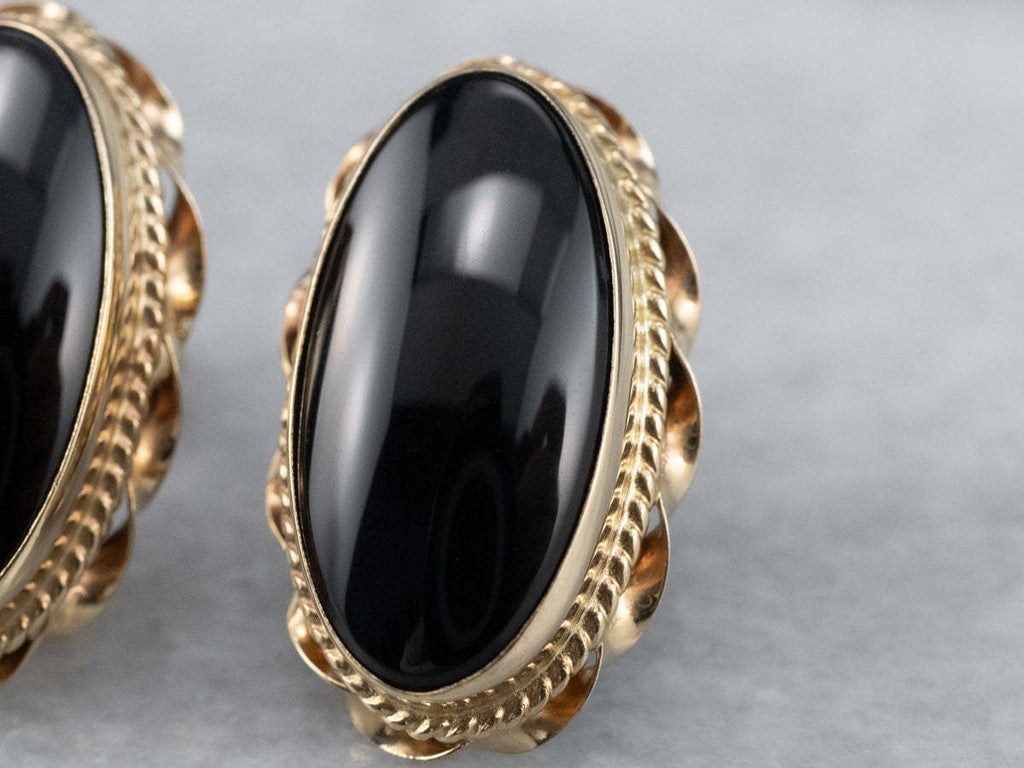 Elegant Earring for Every Occasion