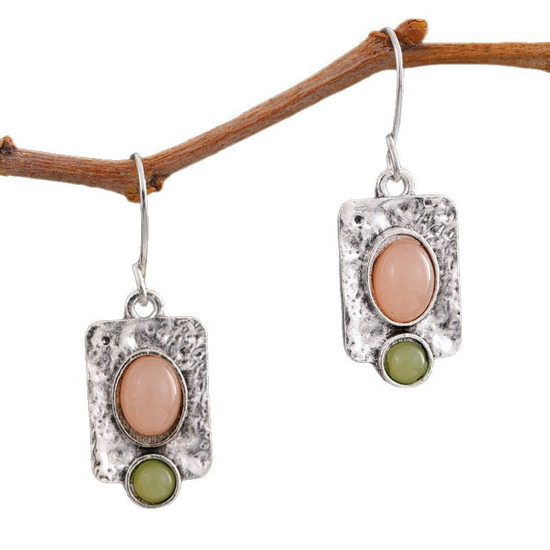 Classic Earring with Timeless Appeal