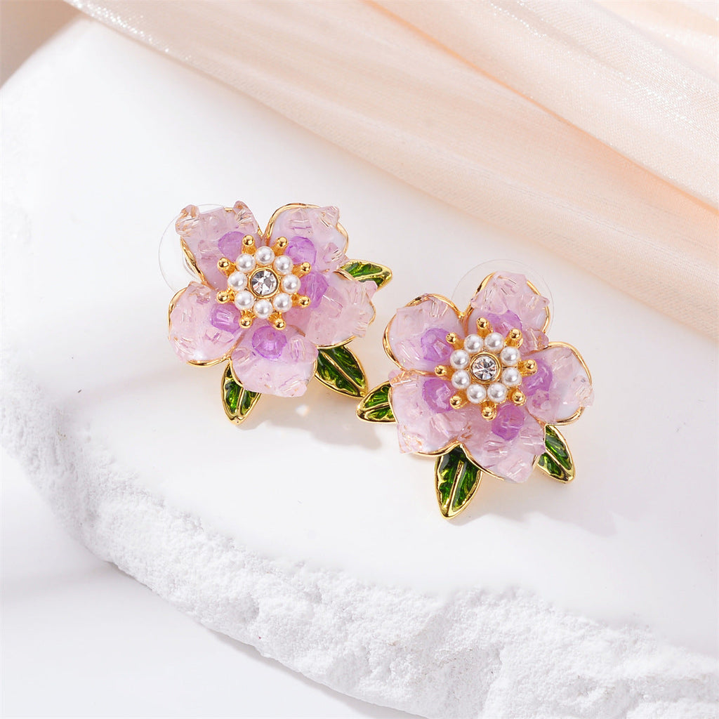 Classic Pearl Earring with Timeless Appeal