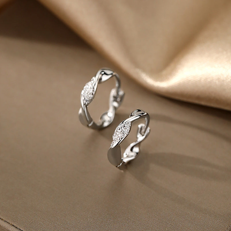 Beautiful Earring with Unique Style