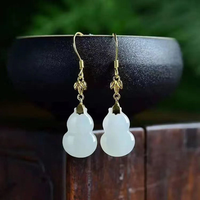 Beautiful Gold Earring with Unique Style