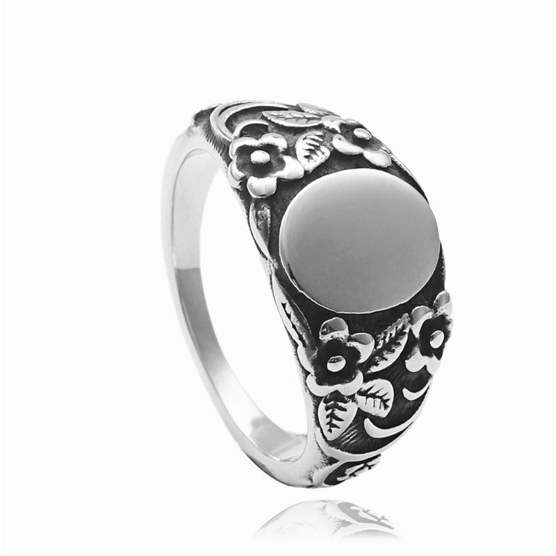 Classic Ring with Timeless Appeal