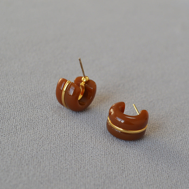 Delicate Artisan Gold Earring