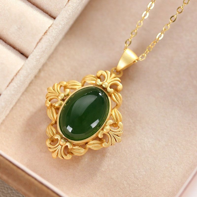 Romantic Gold Pendant for Special Moments