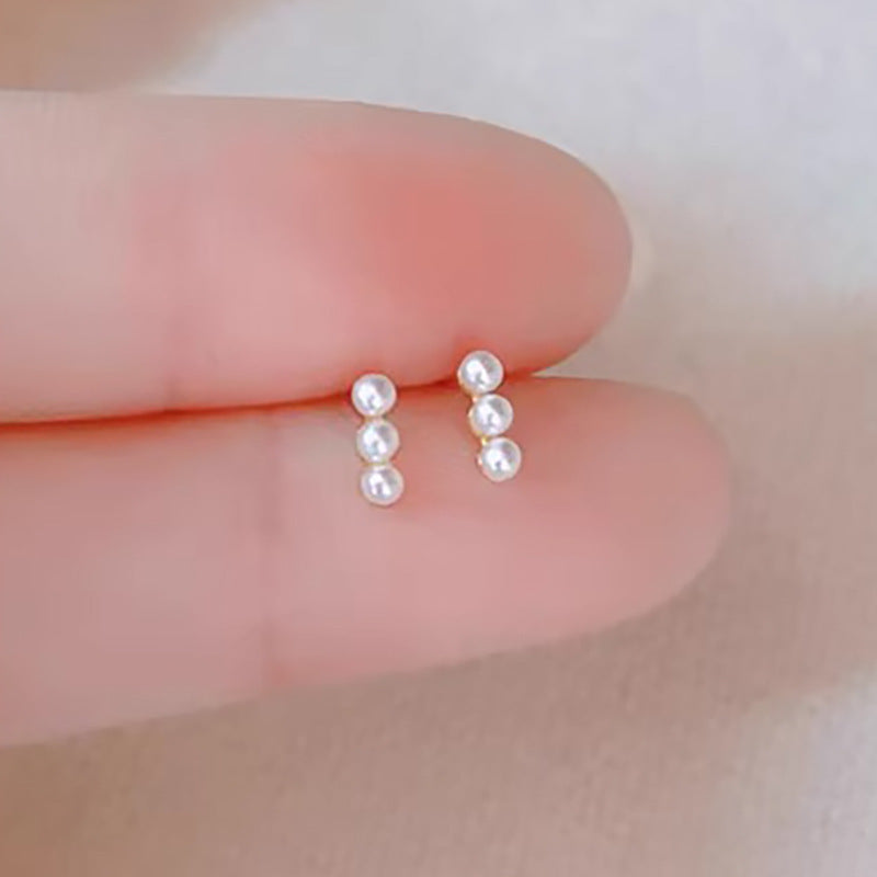 Romantic Pearl Earring for Special Moments