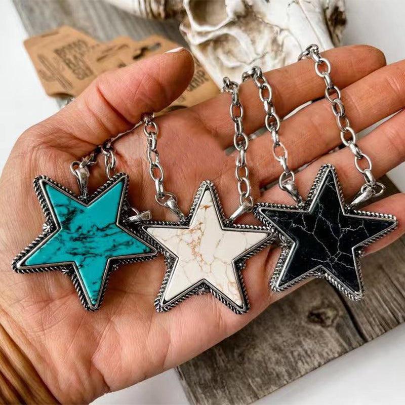 Charming Pendant for Any Occasion