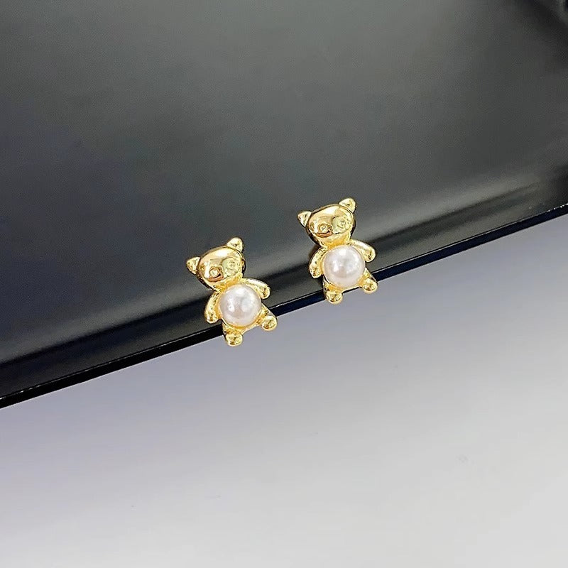 Romantic Pearl Earring for Special Moments