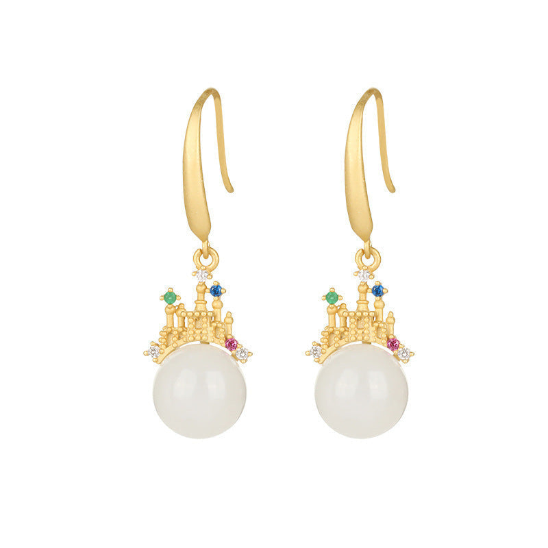 Beautiful Gold Earring with Unique Style