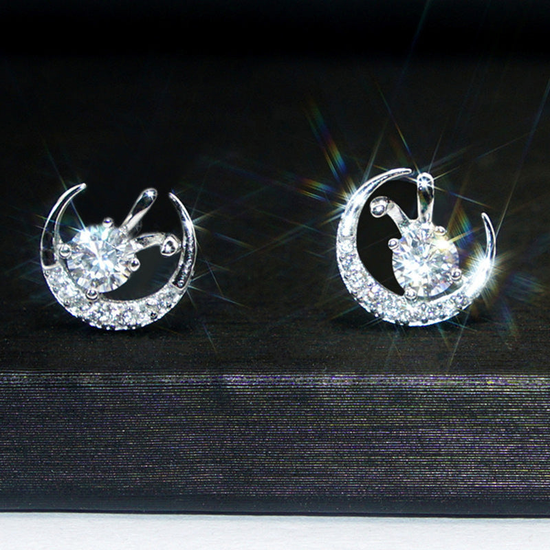 Charming Earring for Any Occasion