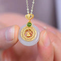 Classic Silver Necklace with Timeless Appeal