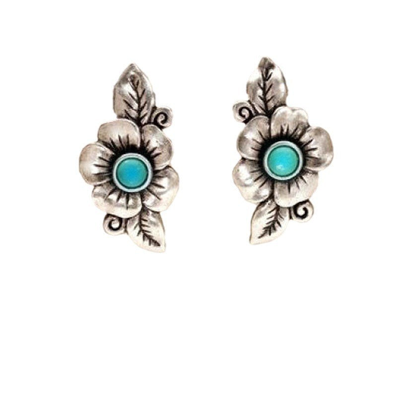Beautiful Silver Earring with Unique Style