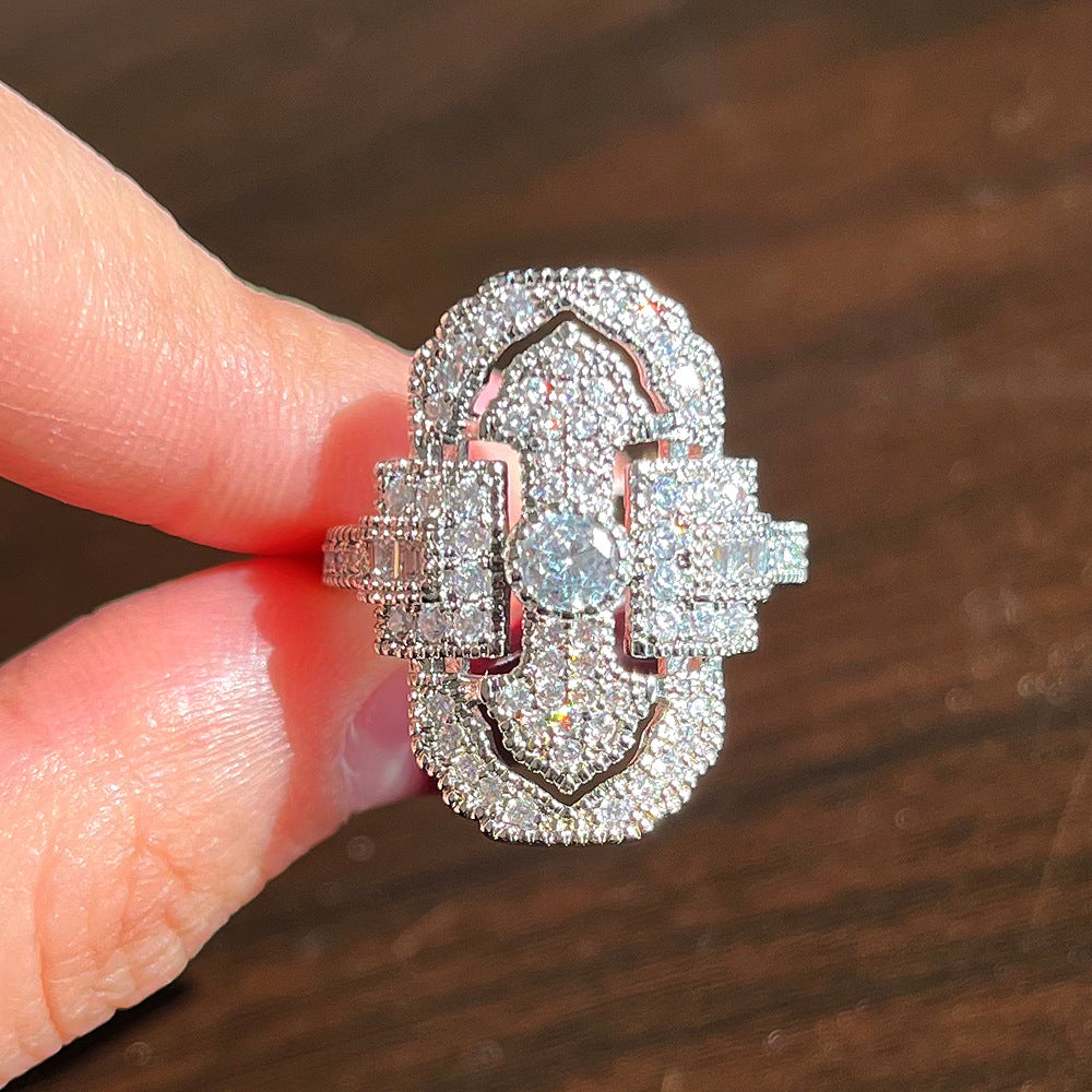 Beautiful Bracelet with Unique Style