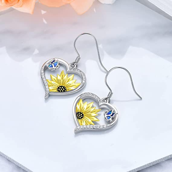 Elegant Earring for Every Occasion