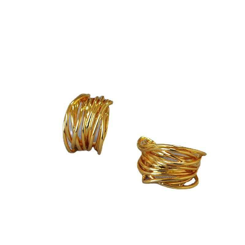 Beautiful Gold Earring with Unique Style