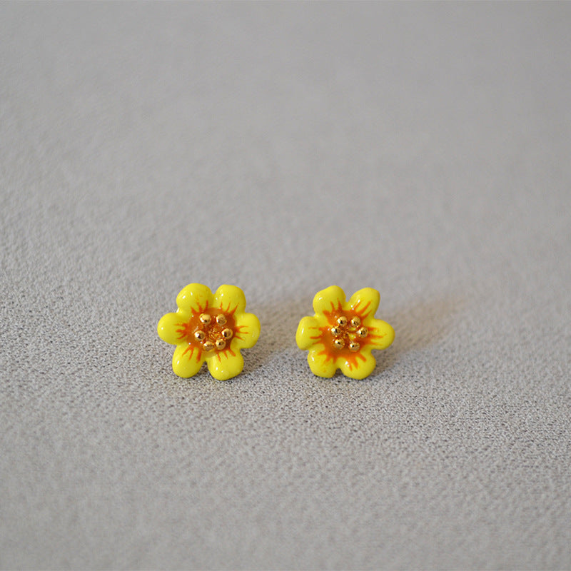 Vintage Handmade Silver Earring