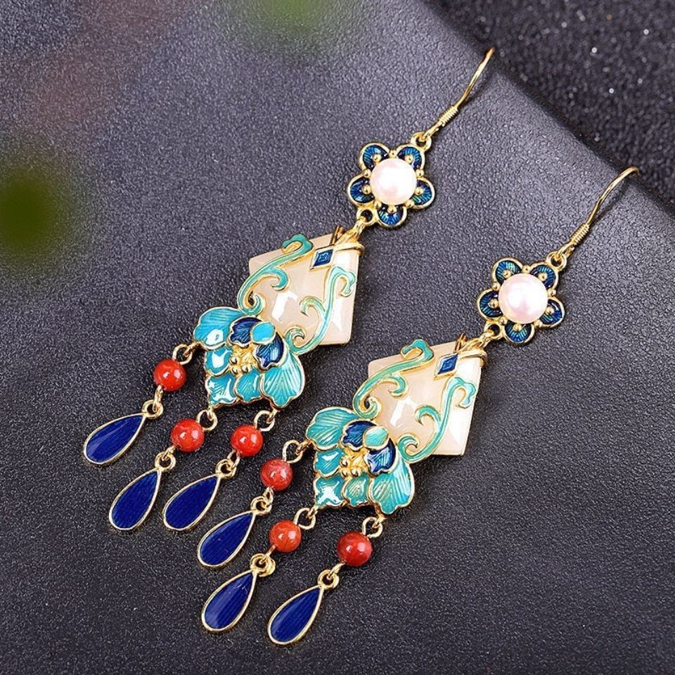 Delicate Artisan Gold Earring