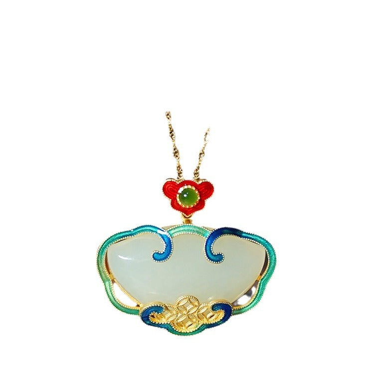 Romantic Silver Necklace for Special Moments
