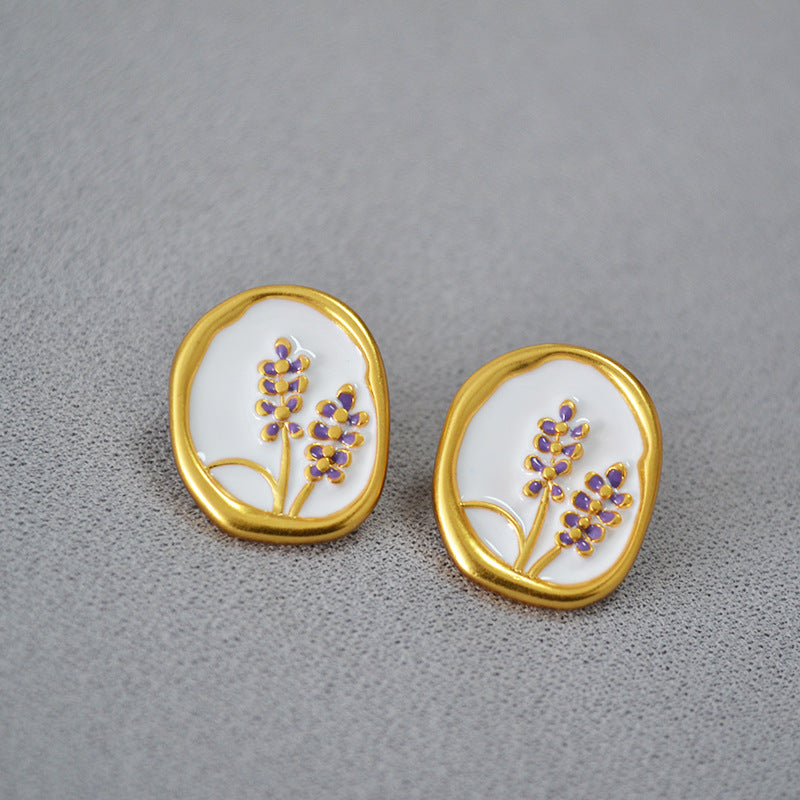 Delicate Artisan Gold Earring