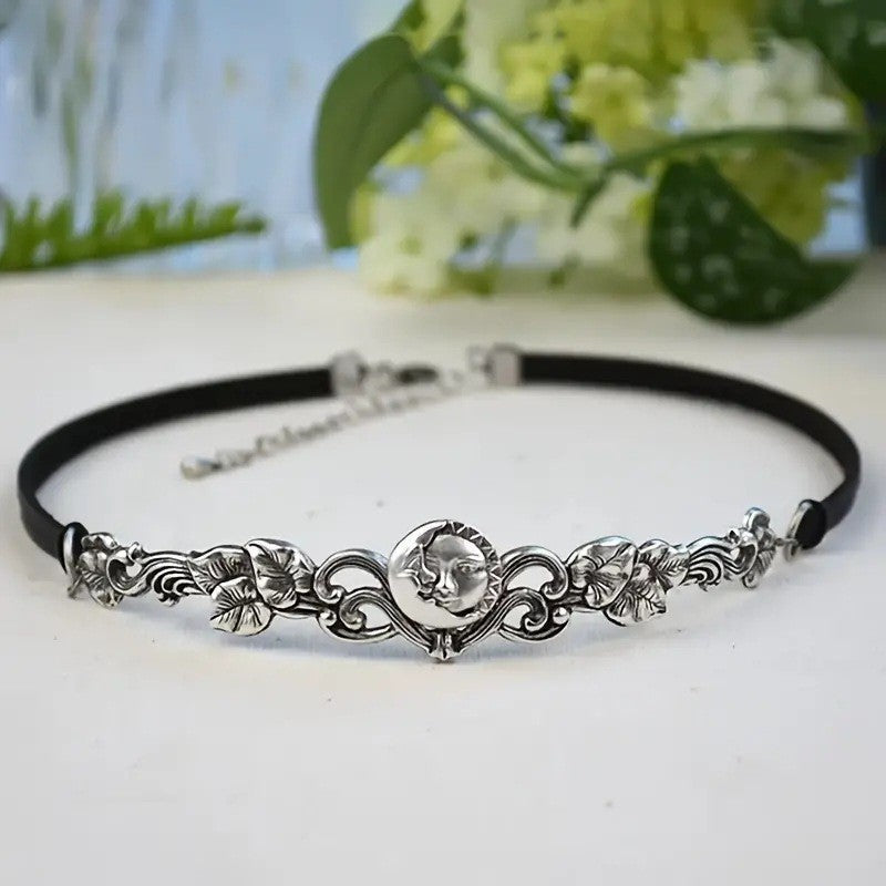 Stunning Necklace for Daily Wear