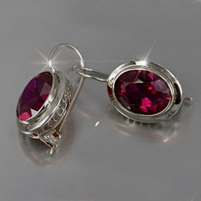 Charming Earring for Any Occasion