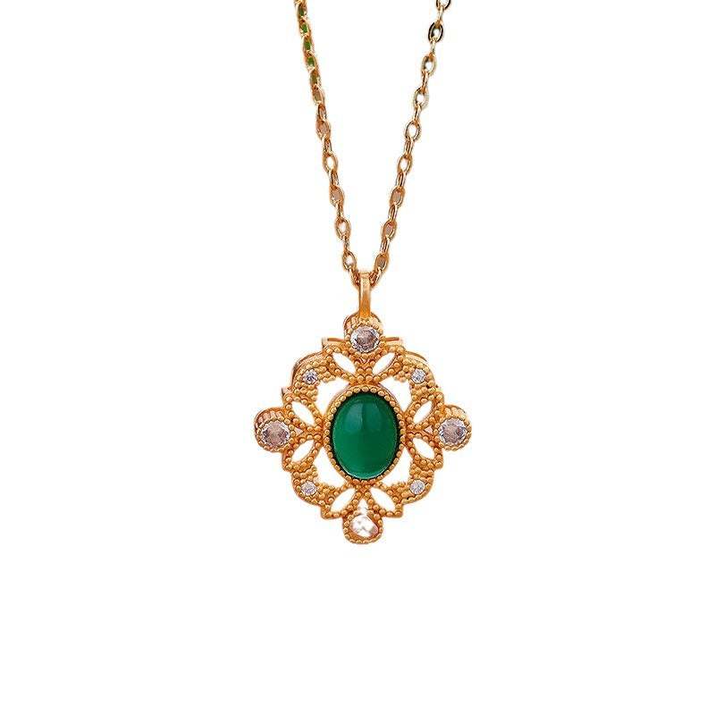 Stunning Gold Necklace for Daily Wear