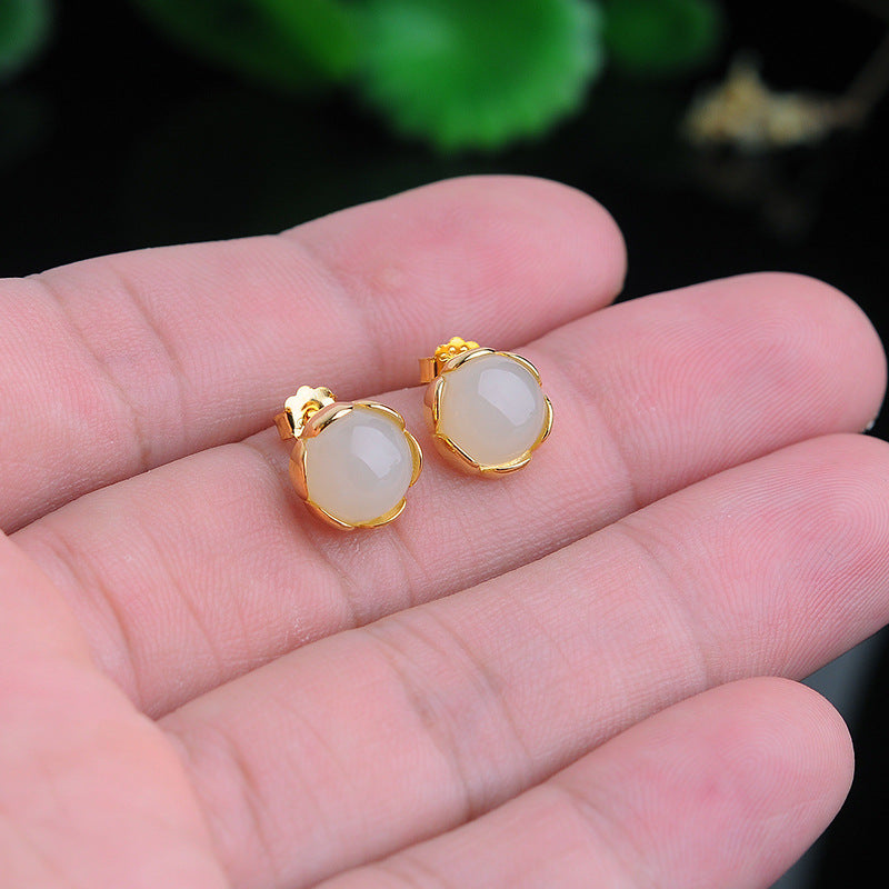 Classic Silver Earring with Timeless Appeal