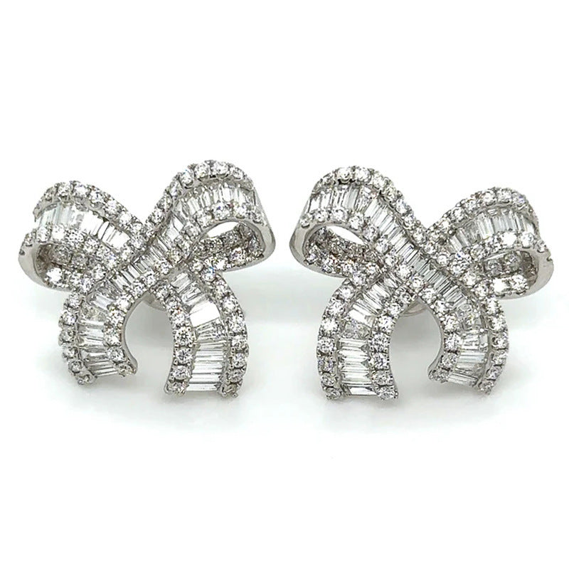 Beautiful Piece with Unique Style