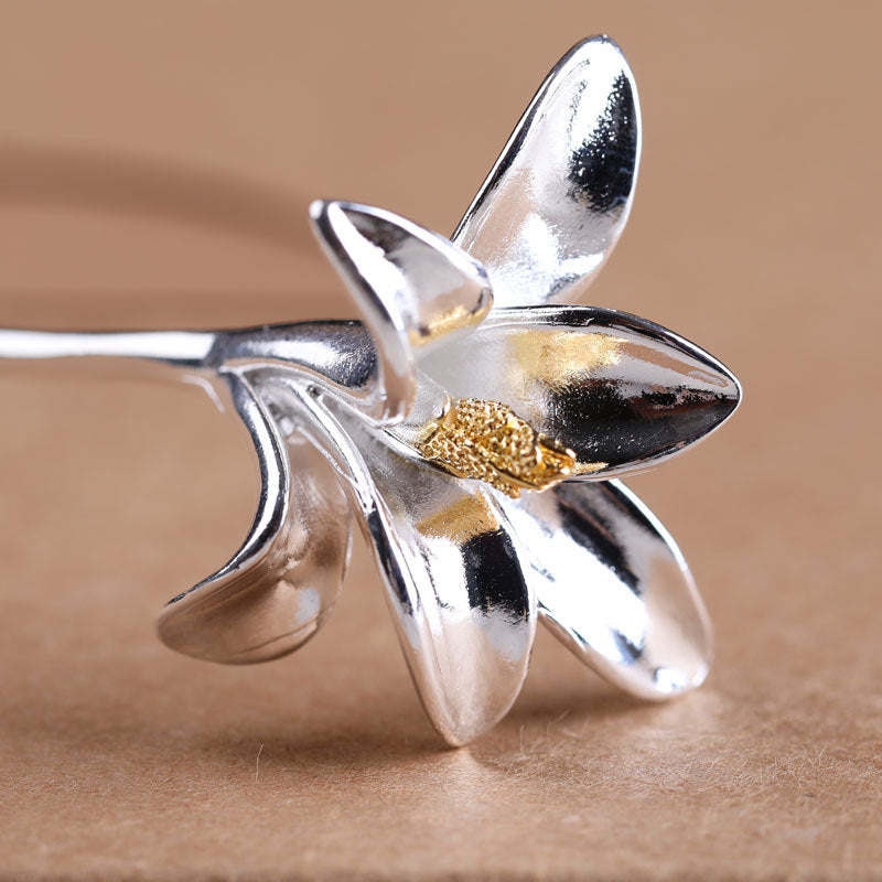Romantic Gold Piece for Special Moments